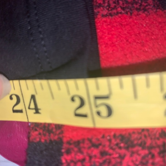 EUC CALVIN KLEIN LOGO ANKLE LEGGINGS W/CALVIN KLEIN WRITTEN DOWN SIDE OF EA LEG! - Picture 7 of 7